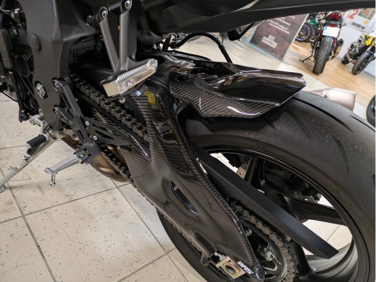 YAMAHA MT-10 990 KM 