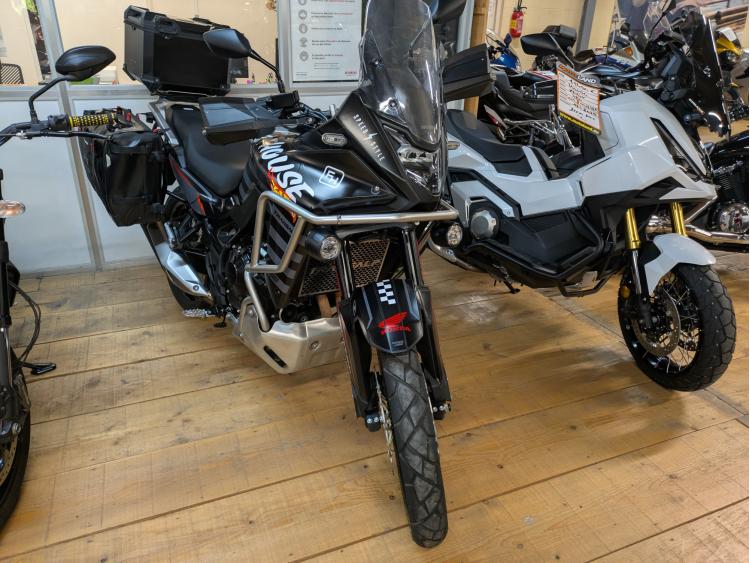 HONDA XL750 TRANSALP full options 