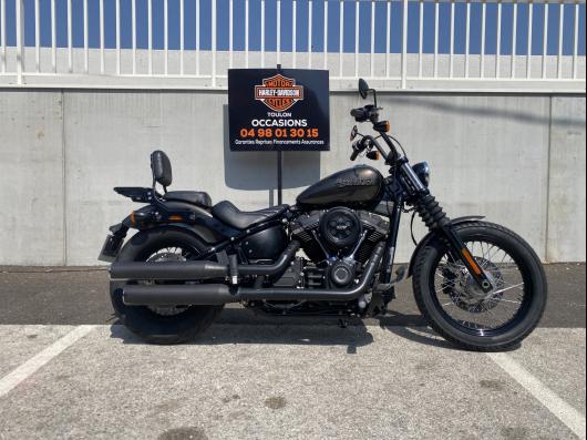 HARLEY-DAVIDSON SOFTAIL STREET BOB 1745