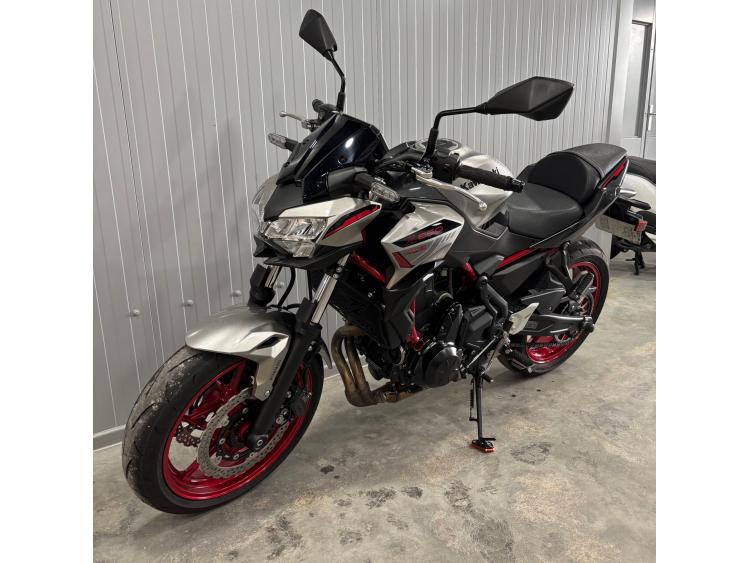 KAWASAKI Z 650