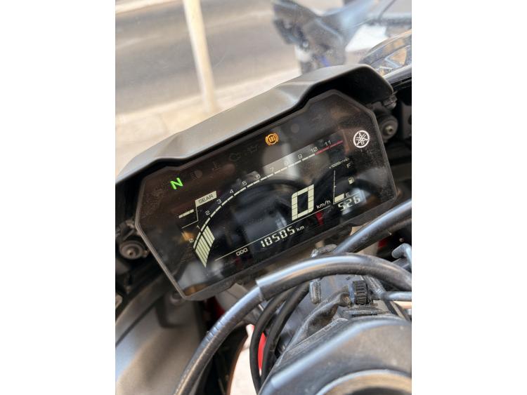 YAMAHA YZF-R7