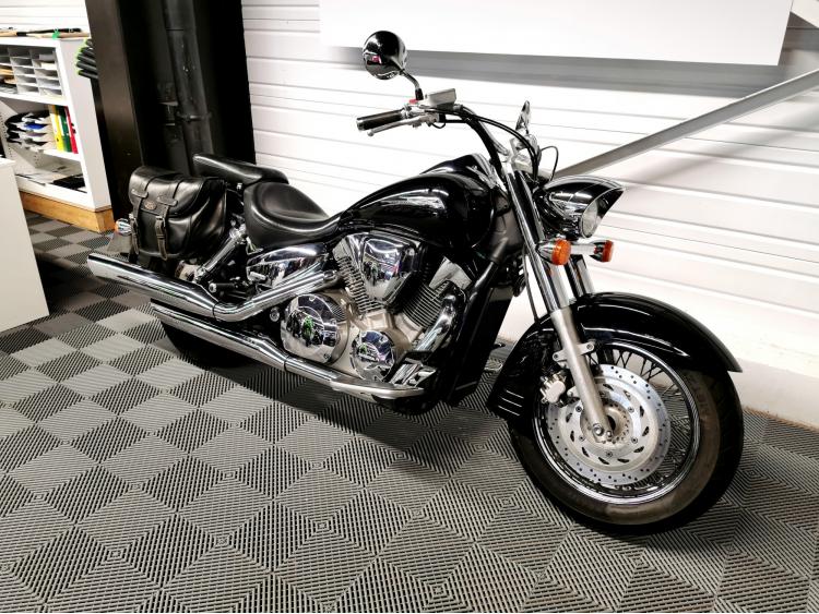 HONDA VTX 1300 VTX1300