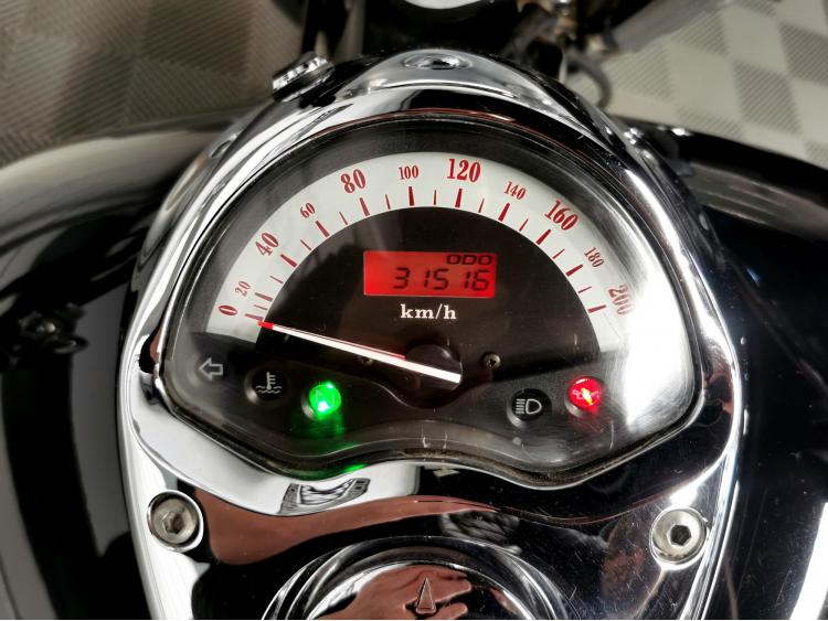 HONDA VTX 1300 VTX1300