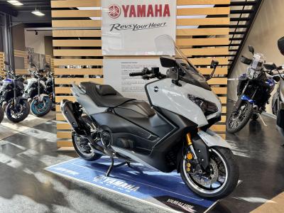 YAMAHA XP T-MAX 560 TECH MAX