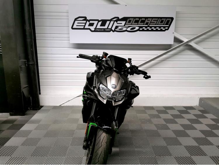 KAWASAKI Z H2 - 1ERE MAIN - ZH2