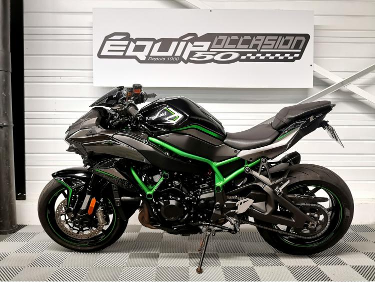 KAWASAKI Z H2 - 1ERE MAIN - ZH2