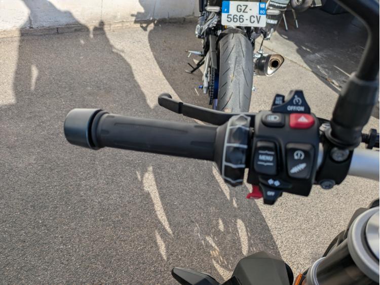 BMW F 900  R 47.5CV