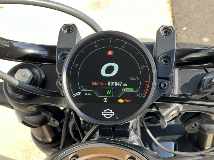 HARLEY-DAVIDSON SPORTSTER 1250 S