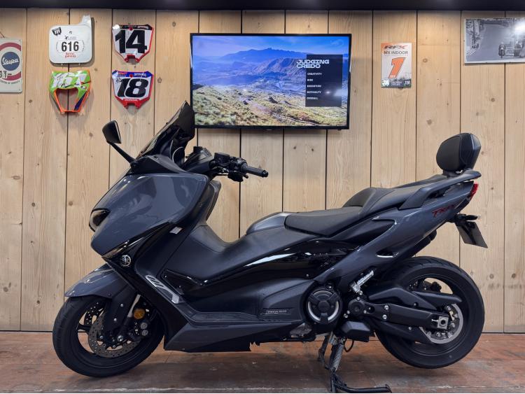 YAMAHA XP T-MAX 560 TECH MAX / GARANTIE 12 MOIS 