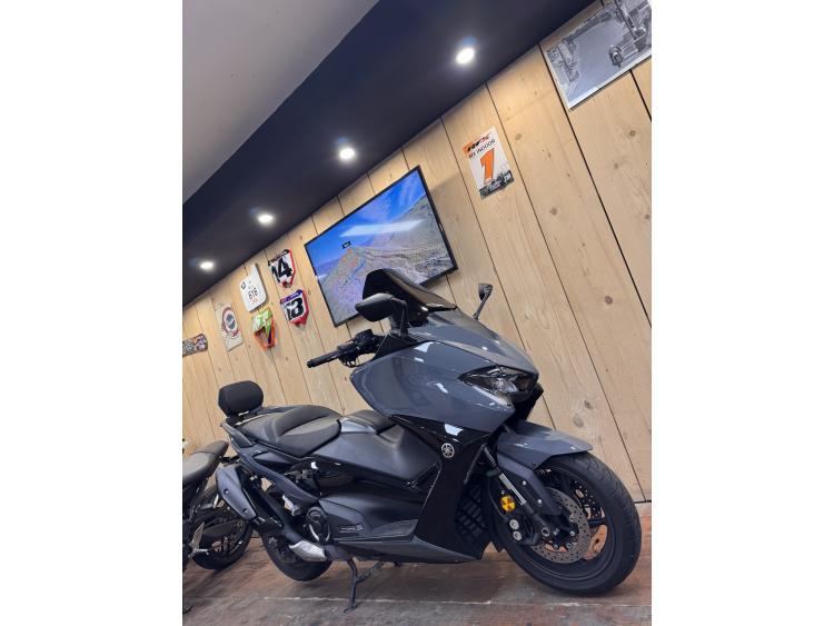 YAMAHA XP T-MAX 560 TECH MAX / GARANTIE 12 MOIS 