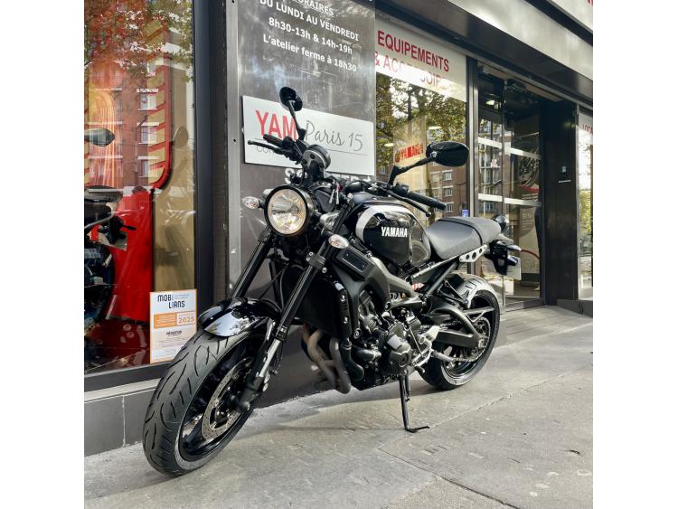 YAMAHA XSR 900 ( XSR900 )