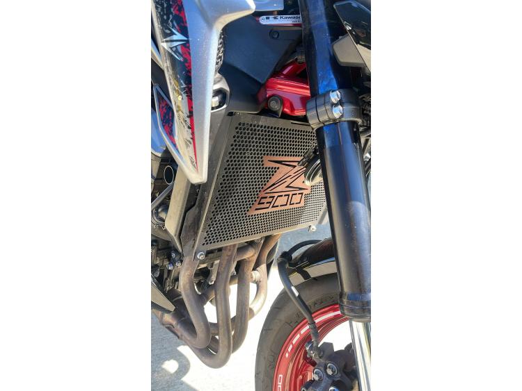 KAWASAKI Z 900