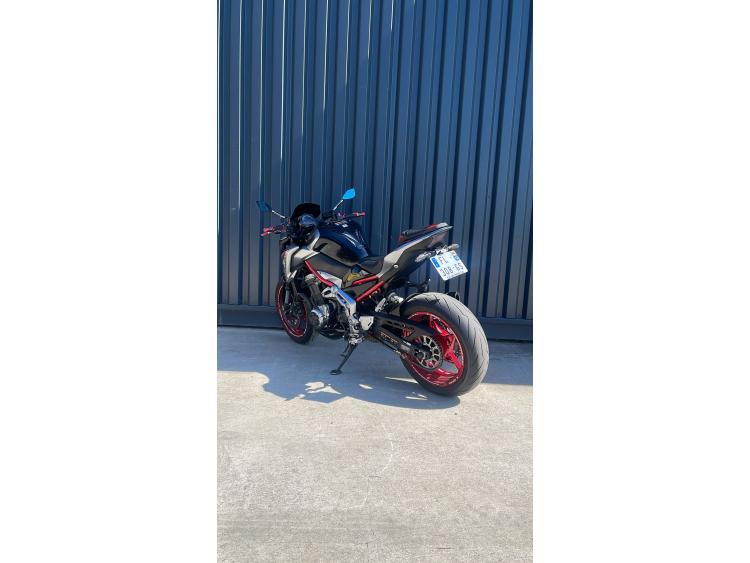 KAWASAKI Z 900