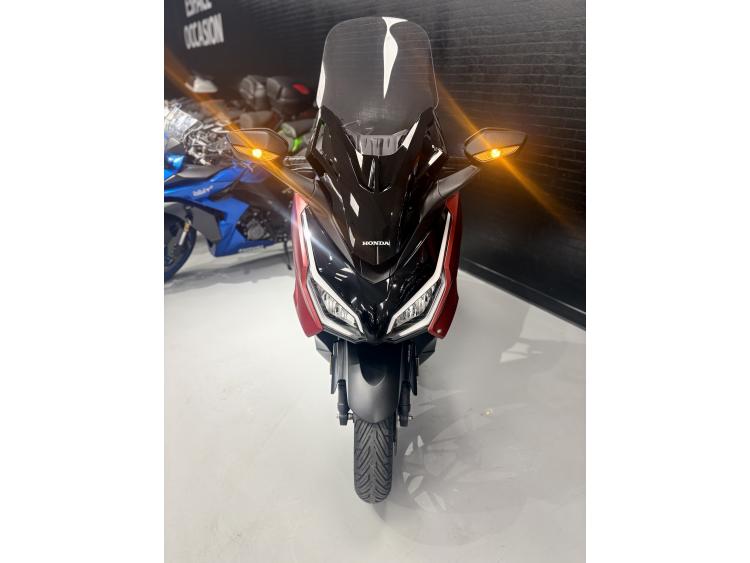 HONDA FORZA 125