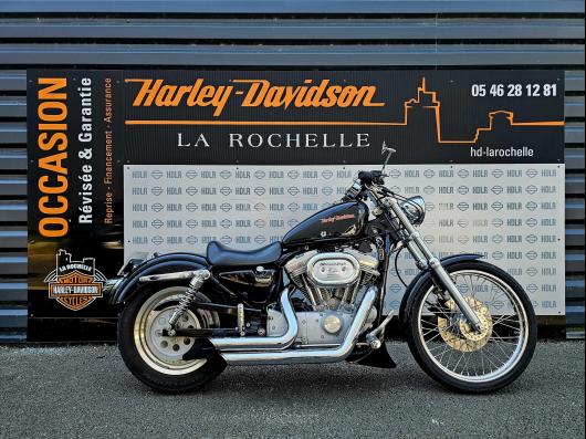 HARLEY-DAVIDSON SPORTSTER 883