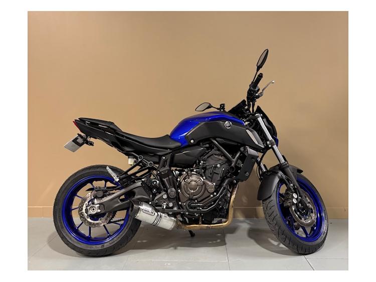YAMAHA MT-07 (47.5CV)