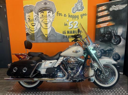 HARLEY-DAVIDSON TOURING ROAD KING 1688 CLASSIC