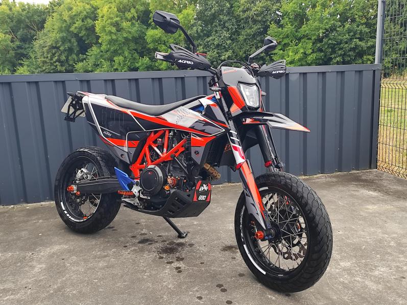 KTM 690 SMC R