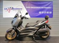 YAMAHA XMAX 300 Tech Max