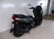 YAMAHA NMAX 125