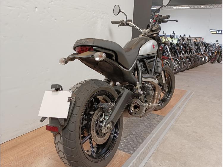 DUCATI 800 SCRAMBLER