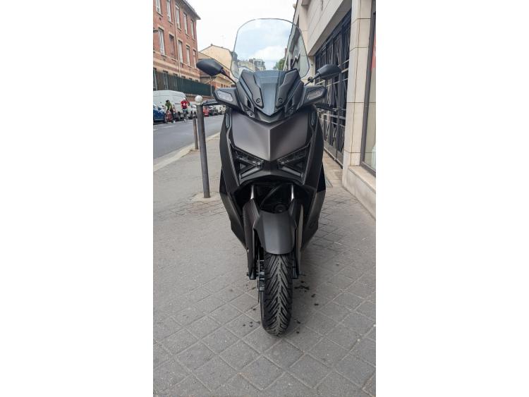 YAMAHA XMAX 125 TECH MAX