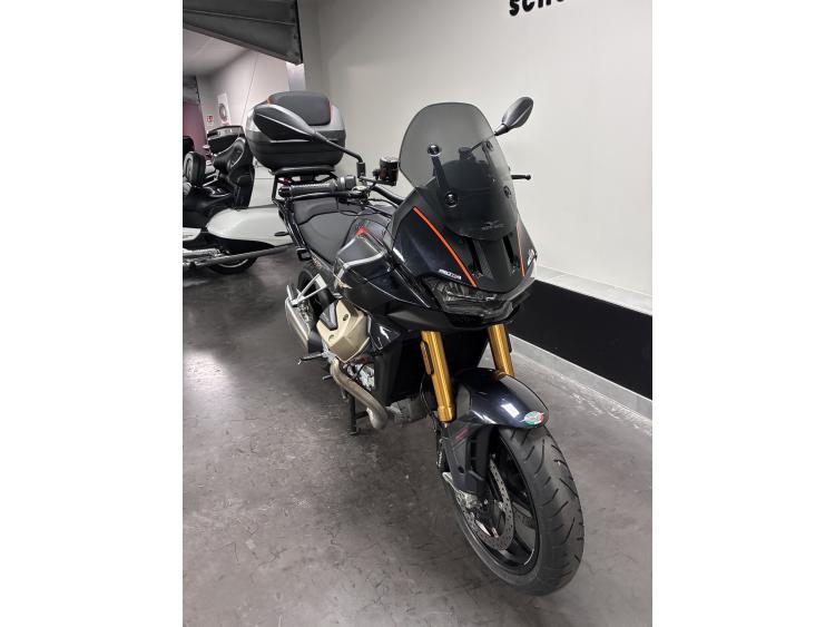 MOTO GUZZI V100  MANDELLO S 