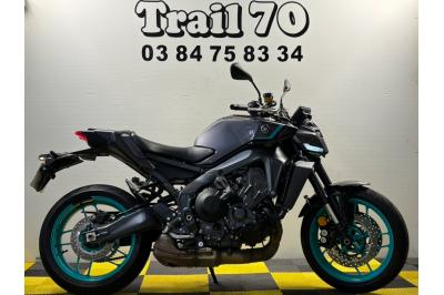 YAMAHA MT-09