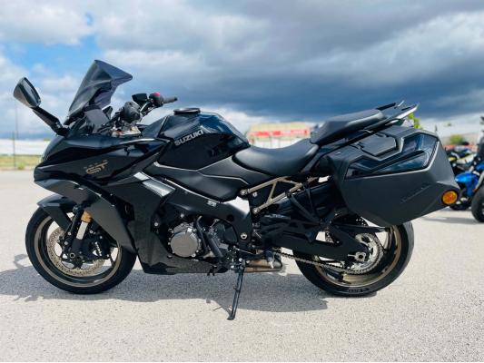 SUZUKI GSX-S 1000 GT