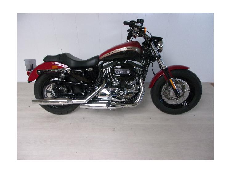 HARLEY-DAVIDSON SPORTSTER CUSTOM 1200