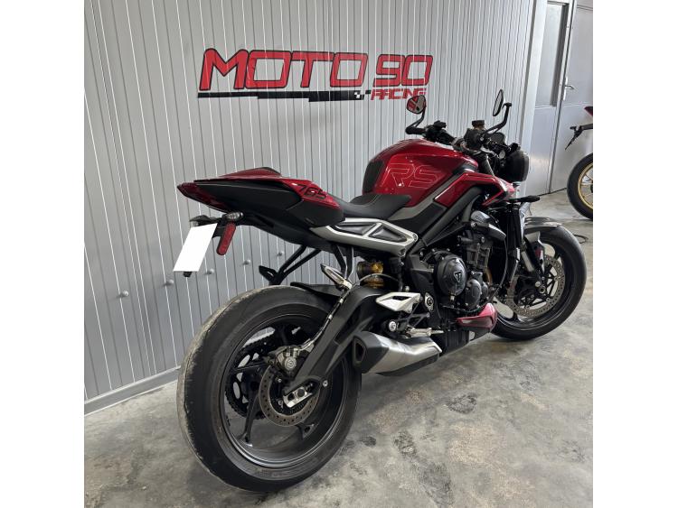 TRIUMPH STREET TRIPLE 765 RS