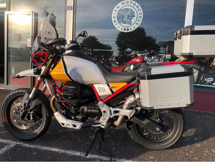 MOTO GUZZI V85 TT 850