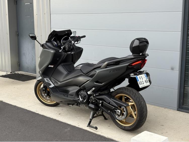 YAMAHA T-MAX 560 TECH MAX