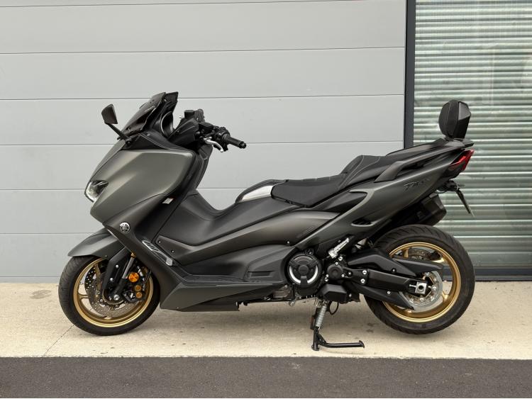 YAMAHA T-MAX 560 TECH MAX