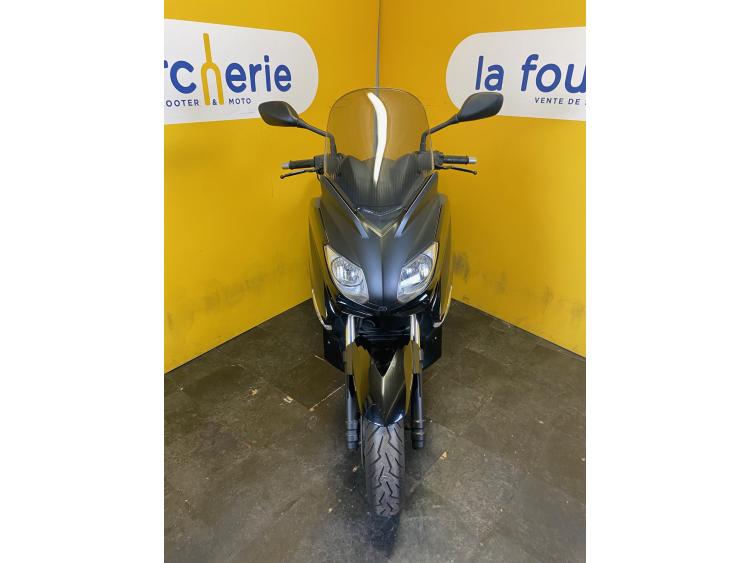 YAMAHA XMAX 125