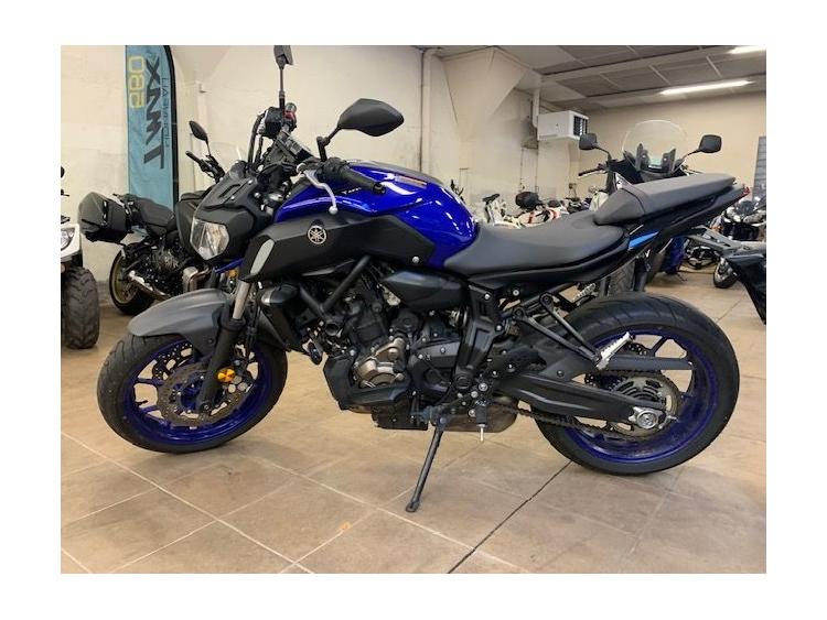 YAMAHA MT-07 (47.5CV)