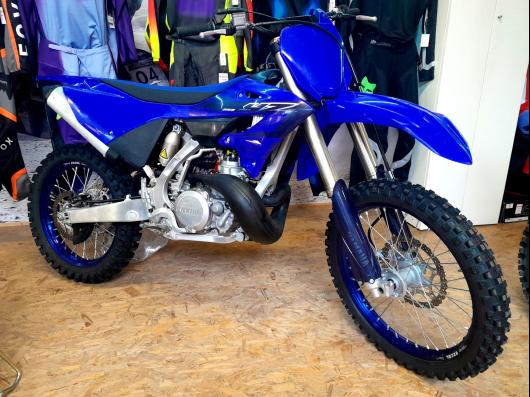 YAMAHA YZ250