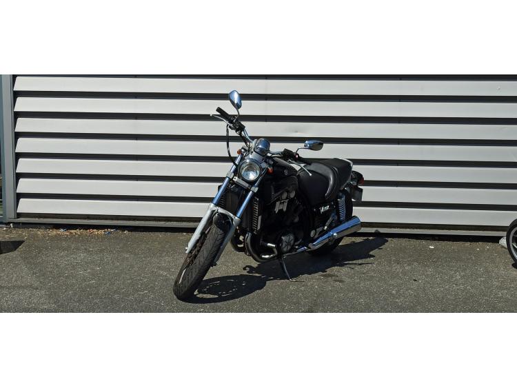 YAMAHA VMAX 1200