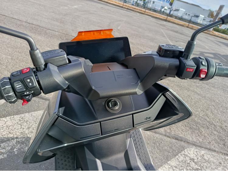 BMW CE 04 AVANTGARDE (125 CM3)