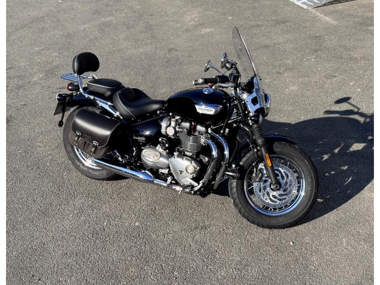 TRIUMPH BONNEVILLE SPEEDMASTER 1200 HIGHWAY T120