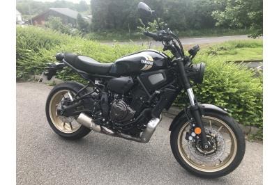 YAMAHA XSR 700