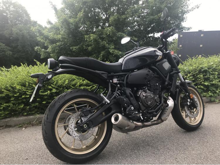 YAMAHA XSR 700