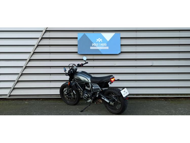 DUCATI SCRAMBLER NIGHT SHIFT A2