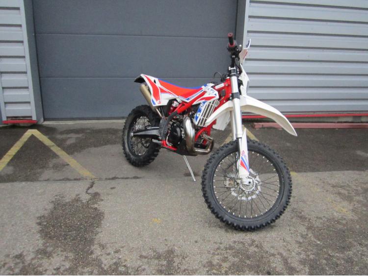 BETA XTRAINER 300