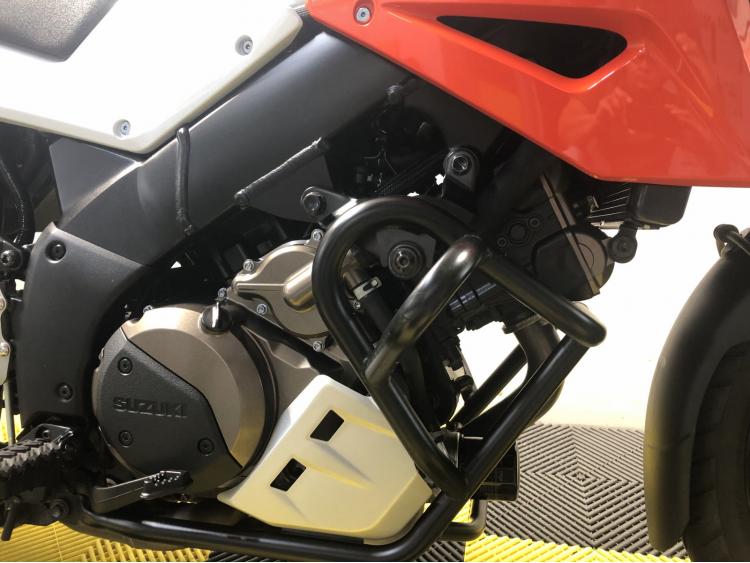 SUZUKI DL 1050 V-STROM XT 