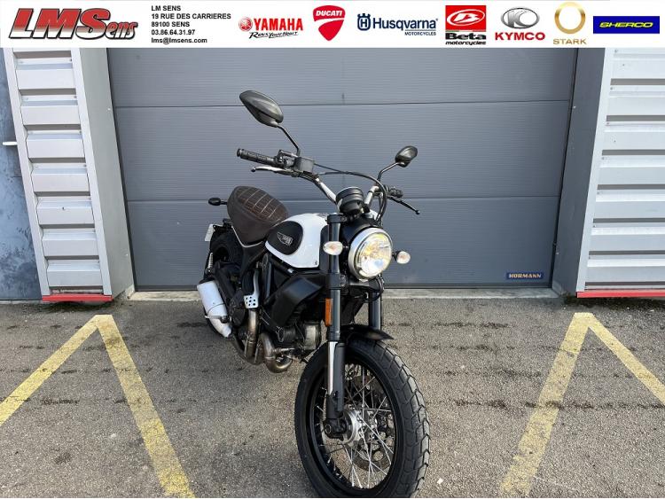DUCATI SCRAMBLER 800