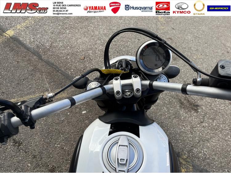 DUCATI SCRAMBLER 800