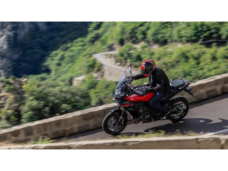 YAMAHA TRACER 9 Y-AMT