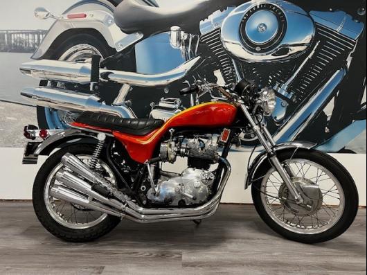 TRIUMPH HURRICANE X-75