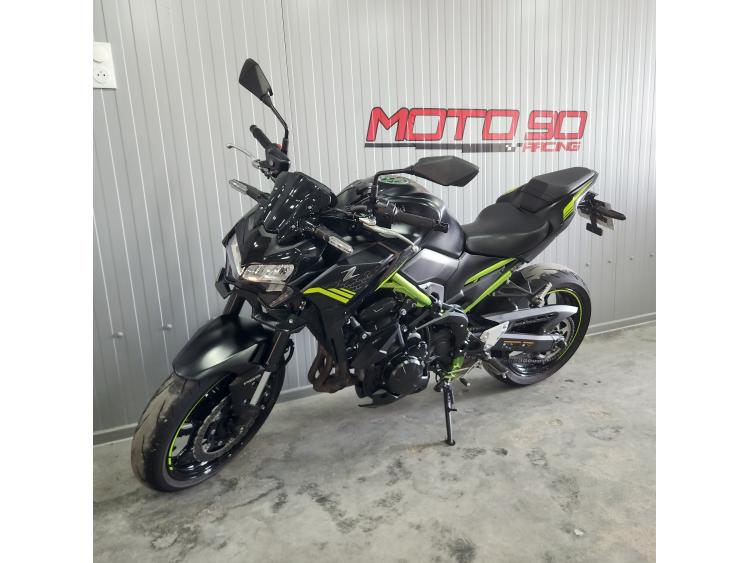 KAWASAKI Z 900